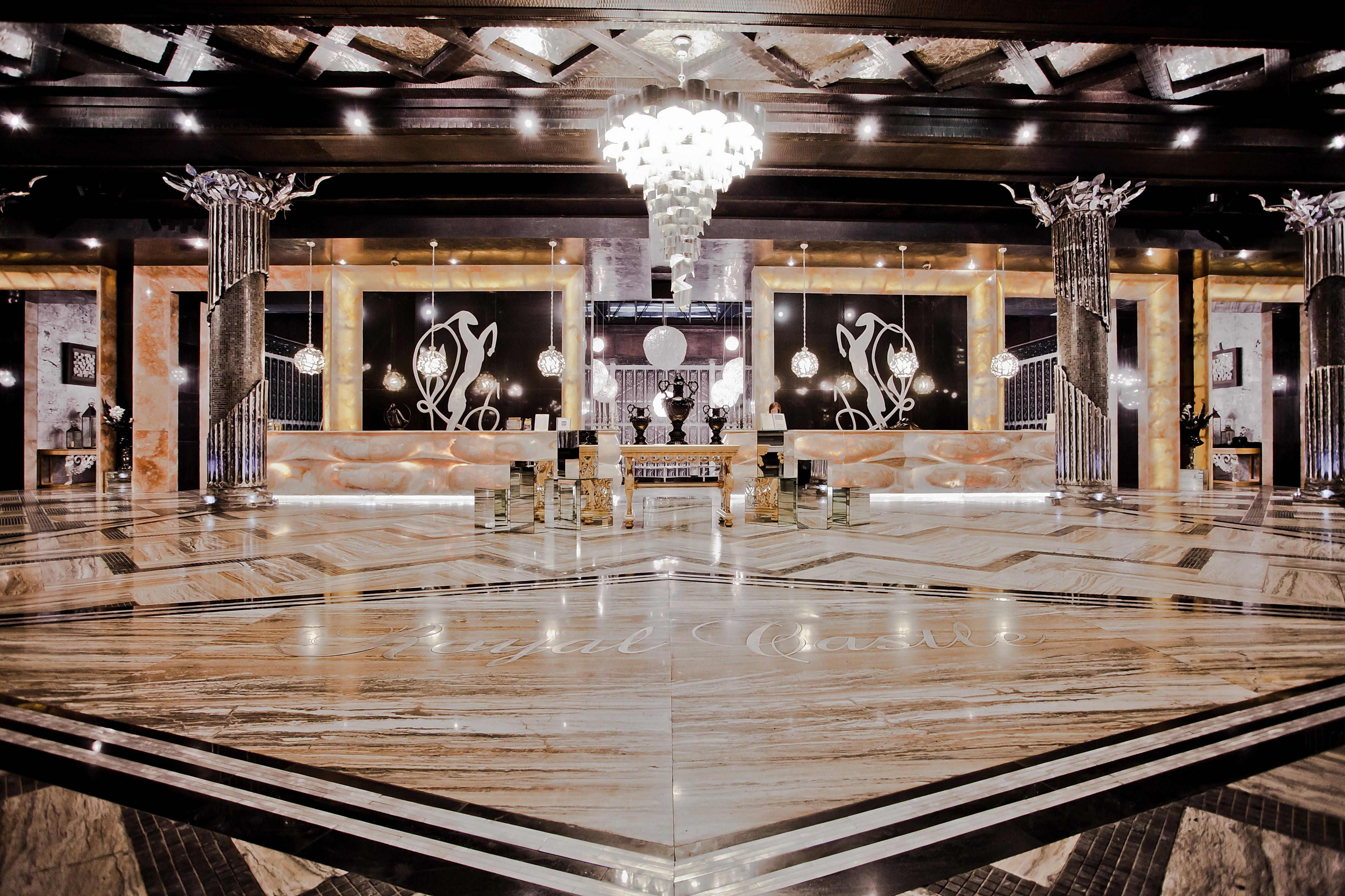 Royal Castle Design & Spa 엘레니테 외부 사진